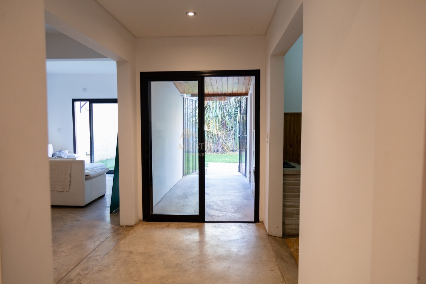 VENTA CASA 2 AMBIENTES VENTA BELLA VISTA