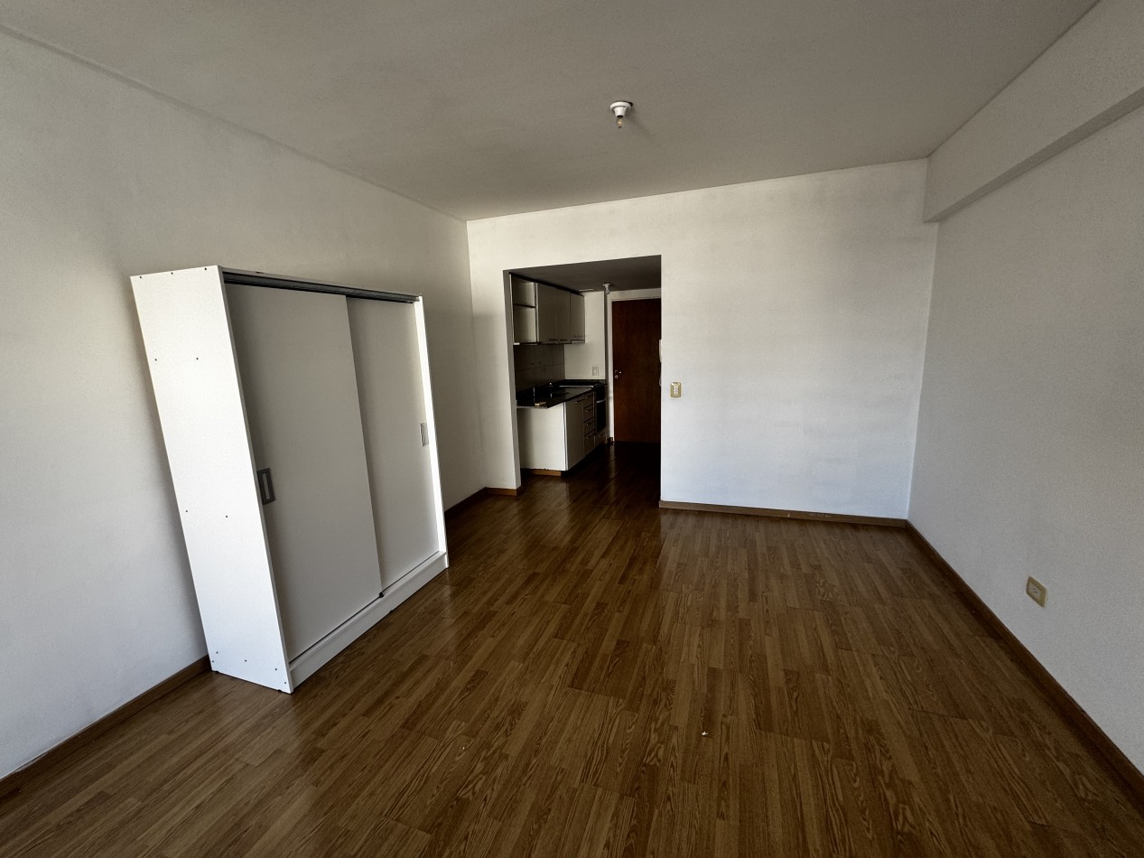 ALQUILER MONOAMBIENTE RECOLETA
