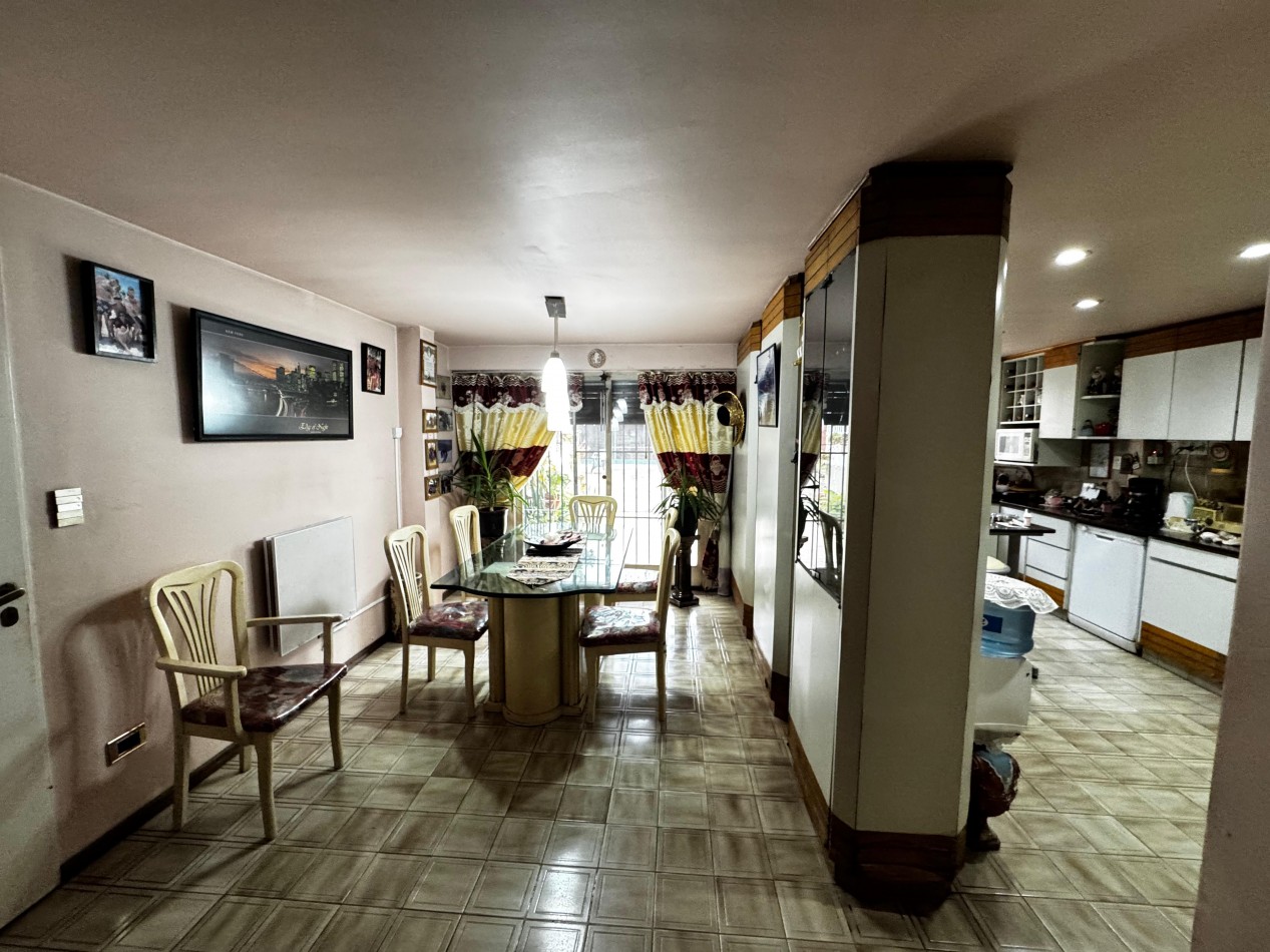 CASA DE 5 AMBIENTES JOSE C PAZ