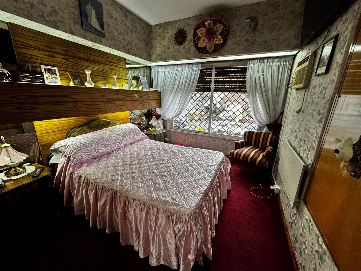 CASA DE 5 AMBIENTES JOSE C PAZ