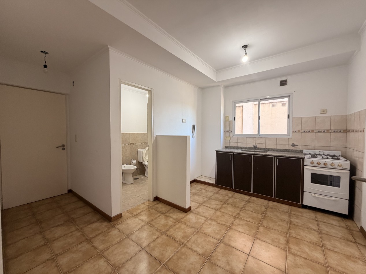 ALQUILER DPTO 2 AMBIENTES 