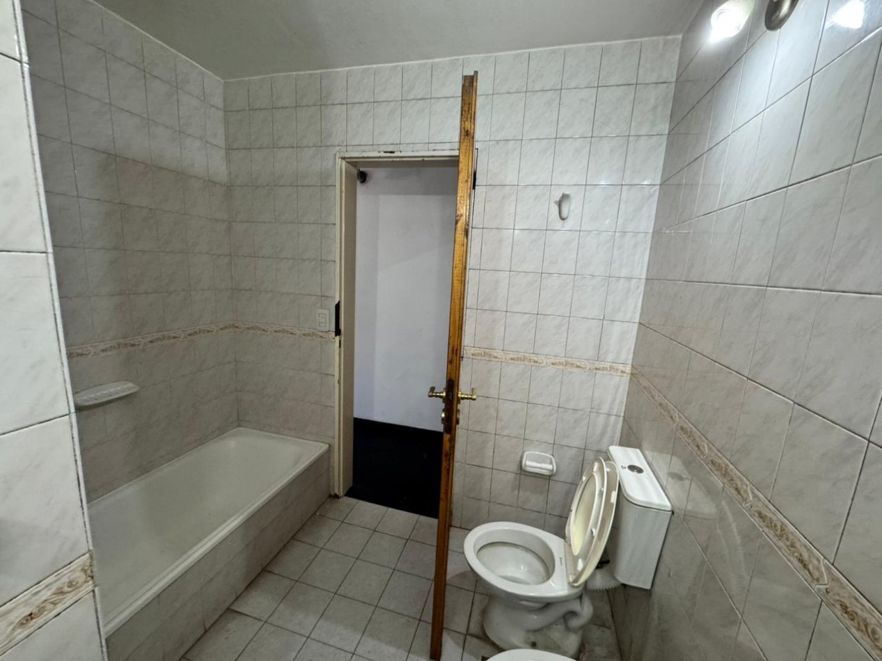 ALQUILER TRIPLEX AMPLIO SAN MIGUEL