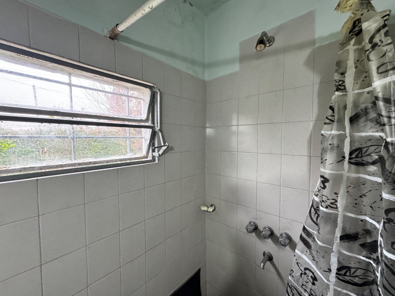 VENTA CASA DE 3 AMBIENTES BENAVIDEZ