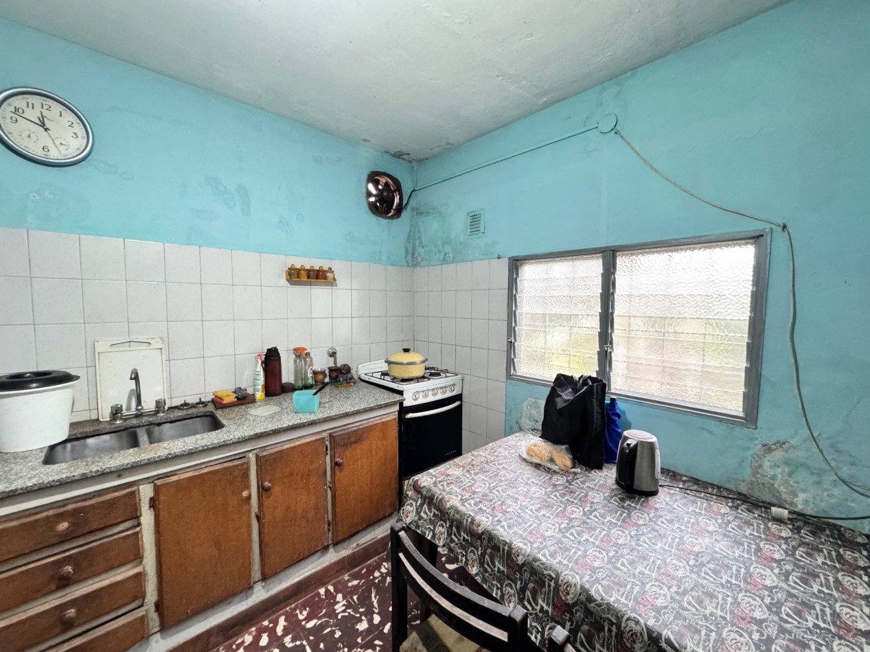 VENTA CASA DE 3 AMBIENTES BENAVIDEZ
