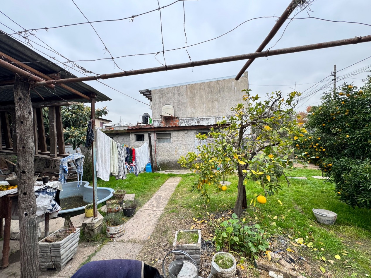 VENTA CASA DE 3 AMBIENTES BENAVIDEZ