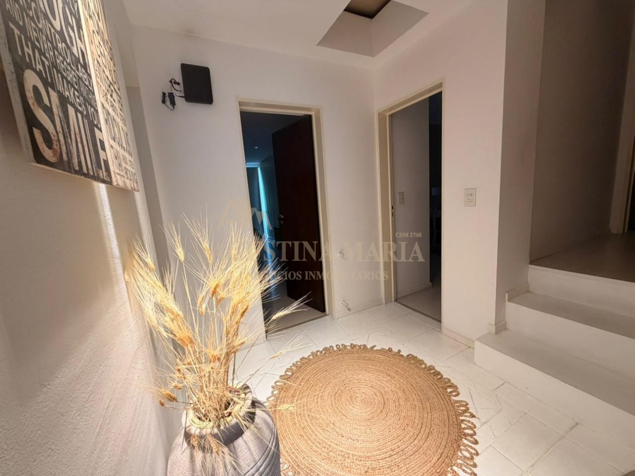 VENTA CASA 5 AMBIENTES BELLA VISTA 