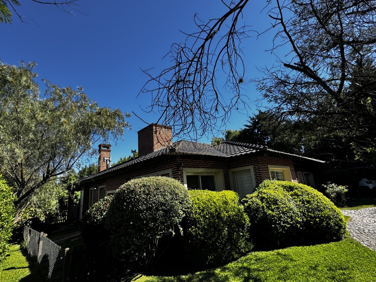 CASA 5 AMBIENTES ALTOS DE MANZANARES