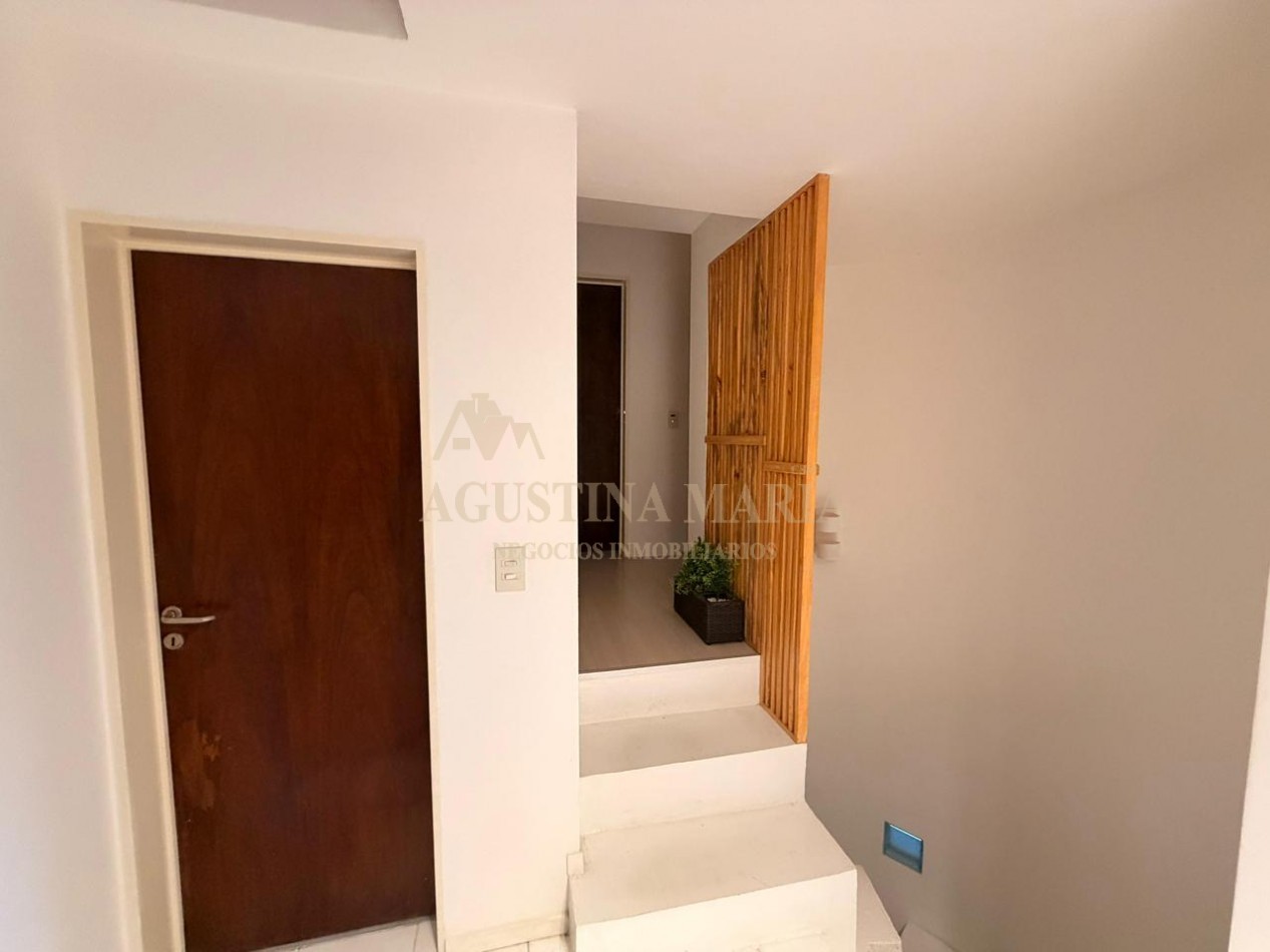 VENTA CASA 5 AMBIENTES BELLA VISTA 