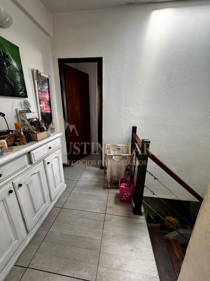 Venta de casa de 4 Ambientes