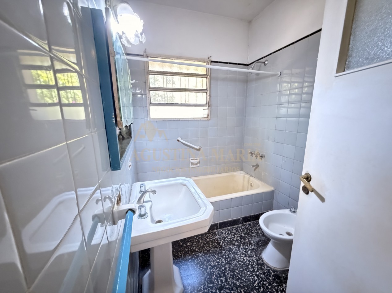 VENTA CASA 4 AMBIENTES BELLA VISTA APTA CREDITO