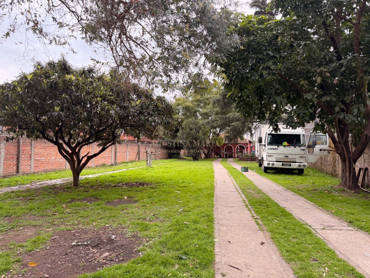 Lote en Venta de 1350 m² en San Miguel | Apto Desarrollo PB + 6 Pisos (2430 m² Edificables)