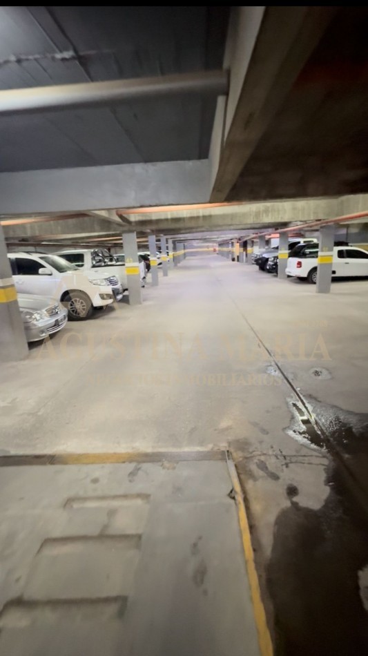 VENTA COCHERA CUBIERTA MUÑIZ CENTRO