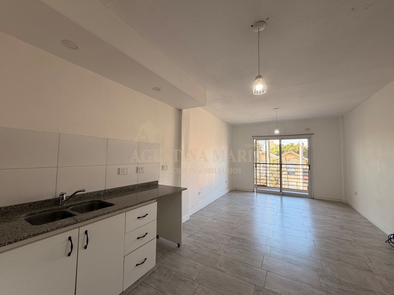ALQUILER MONOAMBIENTE CON BALCON 