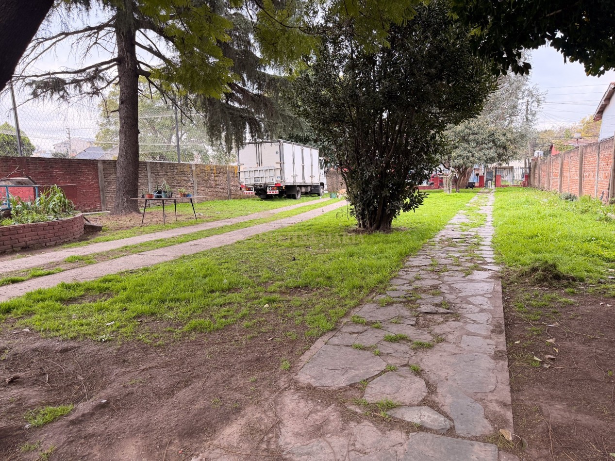 Lote en Venta de 1350 m² en San Miguel | Apto Desarrollo PB + 6 Pisos (2430 m² Edificables)