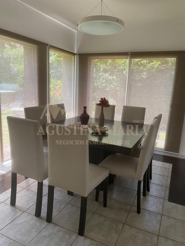 VENTA CASA 5 AMBIENTES BELLA VISTA