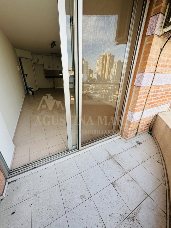 VENTA DEPARTAMENTO 2 AMBIENTES CON BALCON