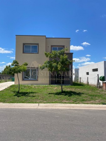 Venta casa 4 ambientes Santa Elena pilar del este