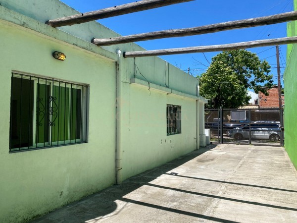 VENTA CASA 4 AMBIENTES SAN MIGUEL