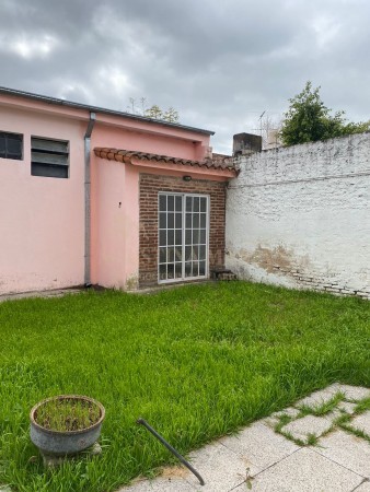 VENTA CASA 3 AMBIENTES 