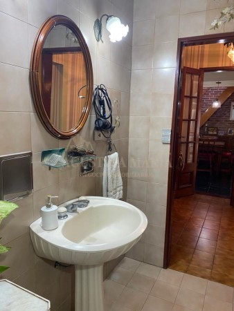 venta Casa 4 ambientes - Bella Vista  