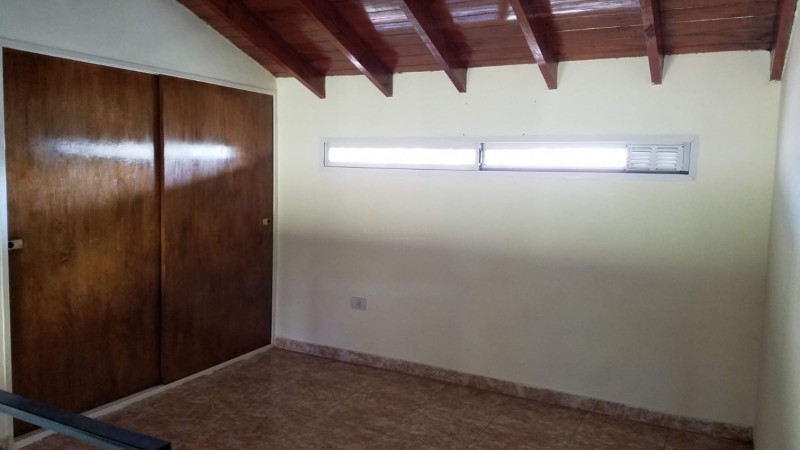 DUPLEX 3 AMBIENTES JOSE C PAZ