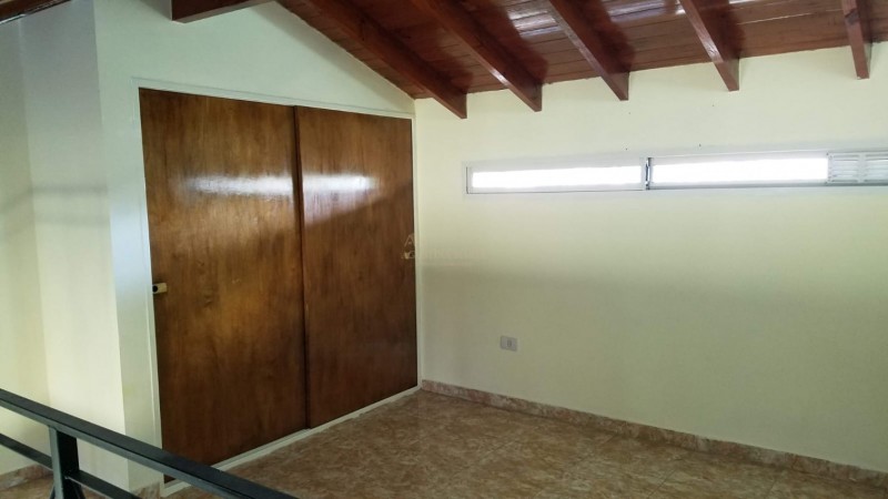 DUPLEX 3 AMBIENTES JOSE C PAZ