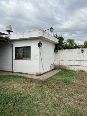 VENTA CASA 3 AMBIENTES- JOSE C PAZ 