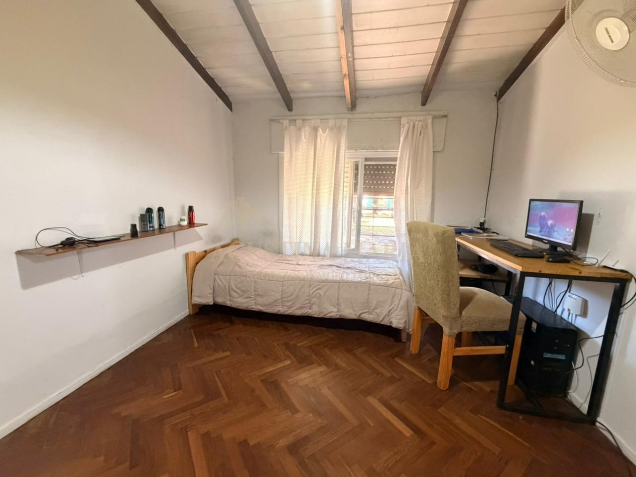 VENTA CASA 5 AMBIENTES - MUÑIZ 