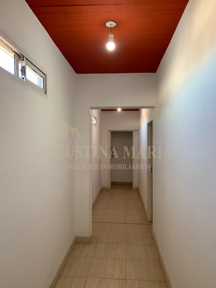 Venta Local y 4 departamentos Jose C Paz