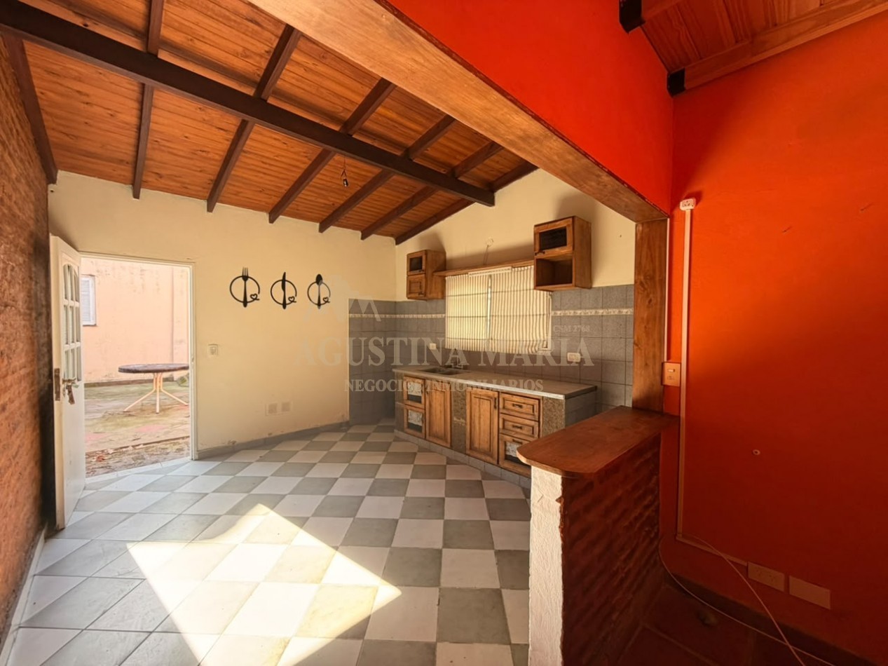 VENTA CASA 3 AMBIENTES BELLA VISTA 