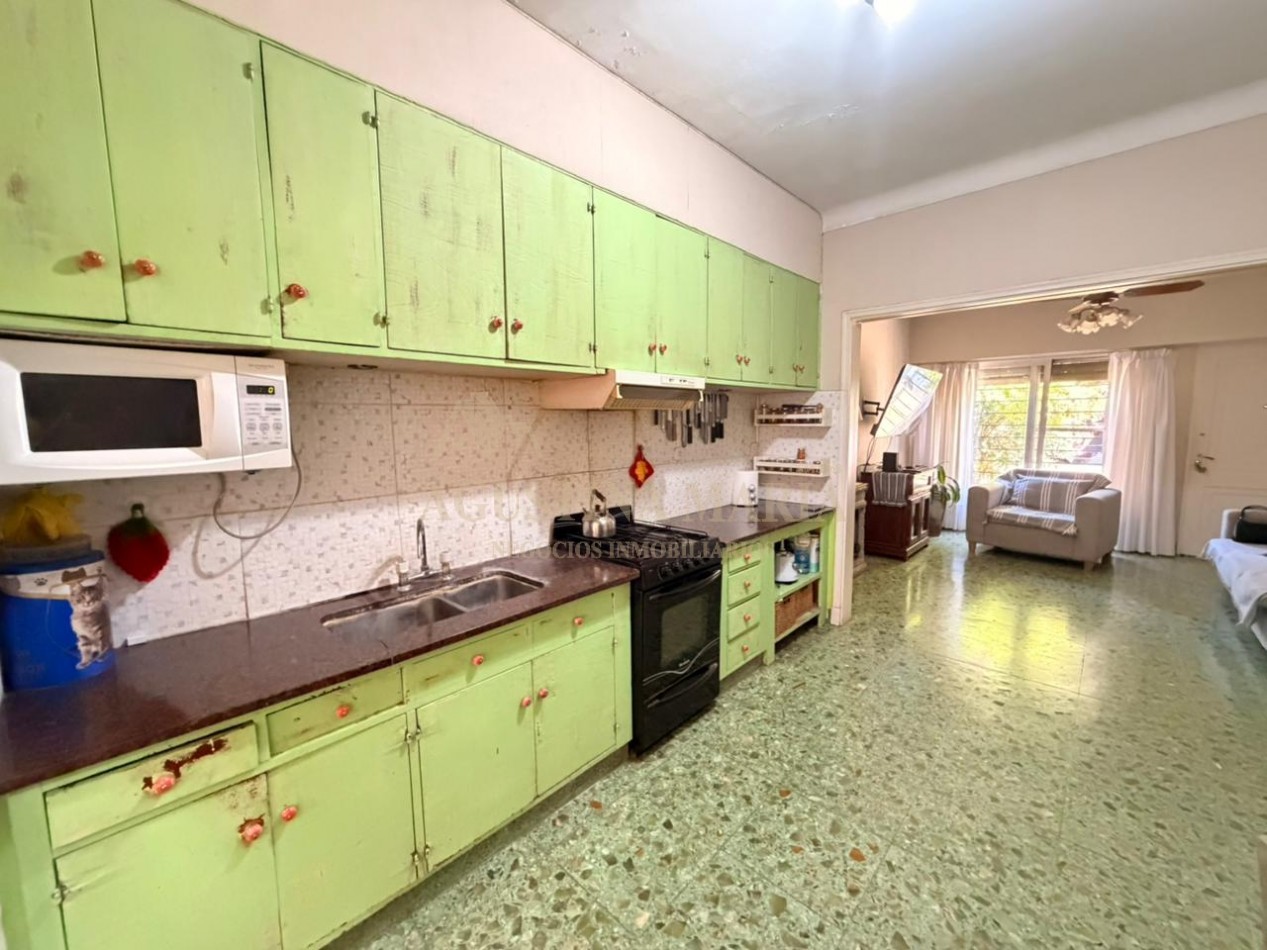 VENTA CASA 5 AMBIENTES - MUÑIZ 
