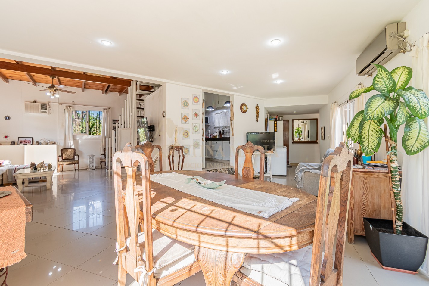 CASA 5 AMBIENTES PILAR