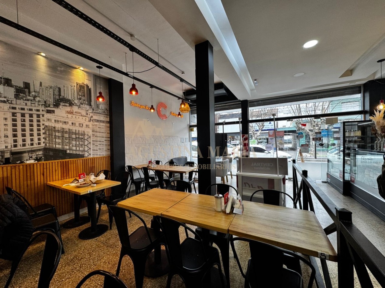 VENTA LOCAL COMERCIAL Y VIVIENDA
