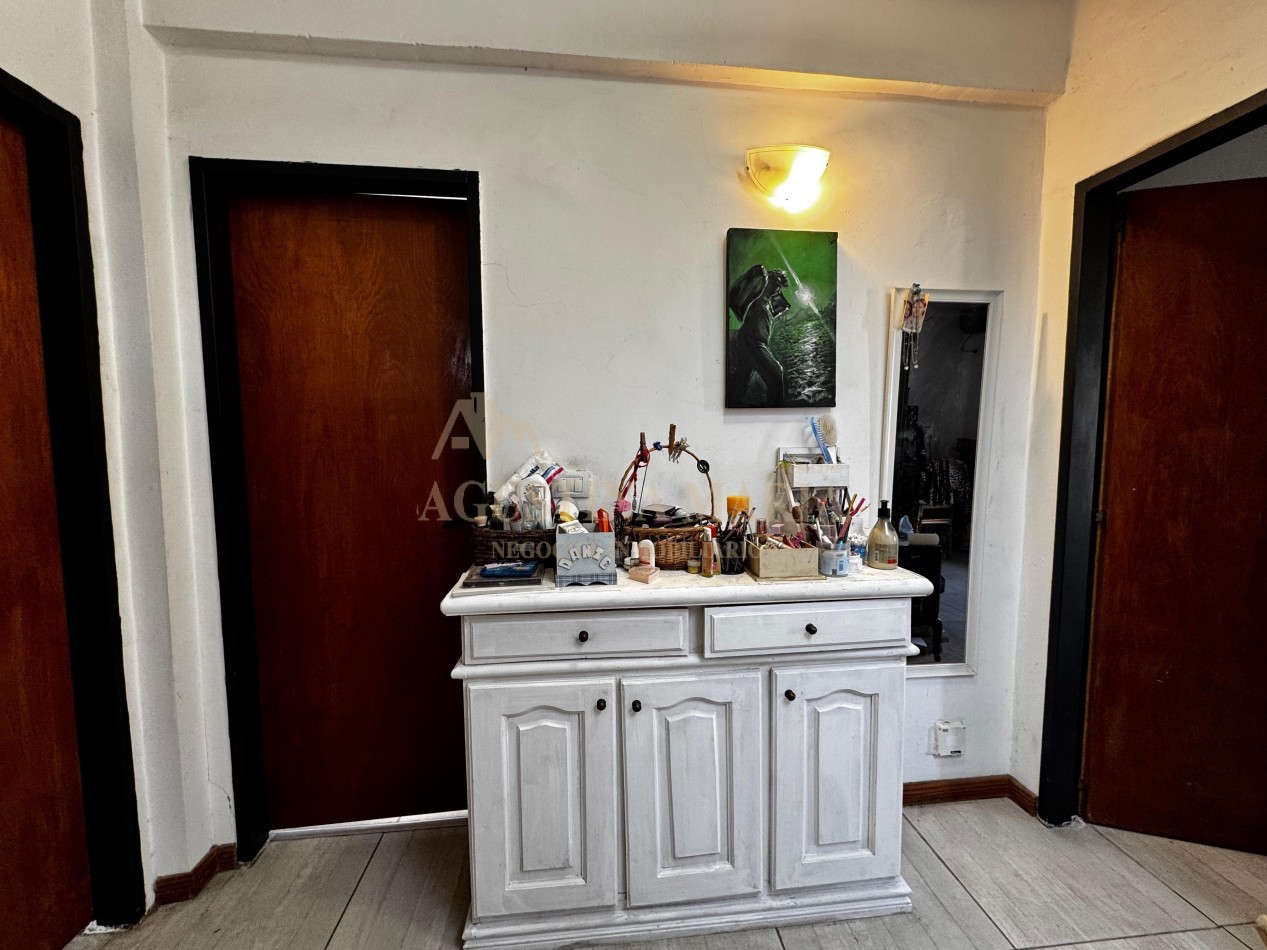 Venta de casa de 4 Ambientes