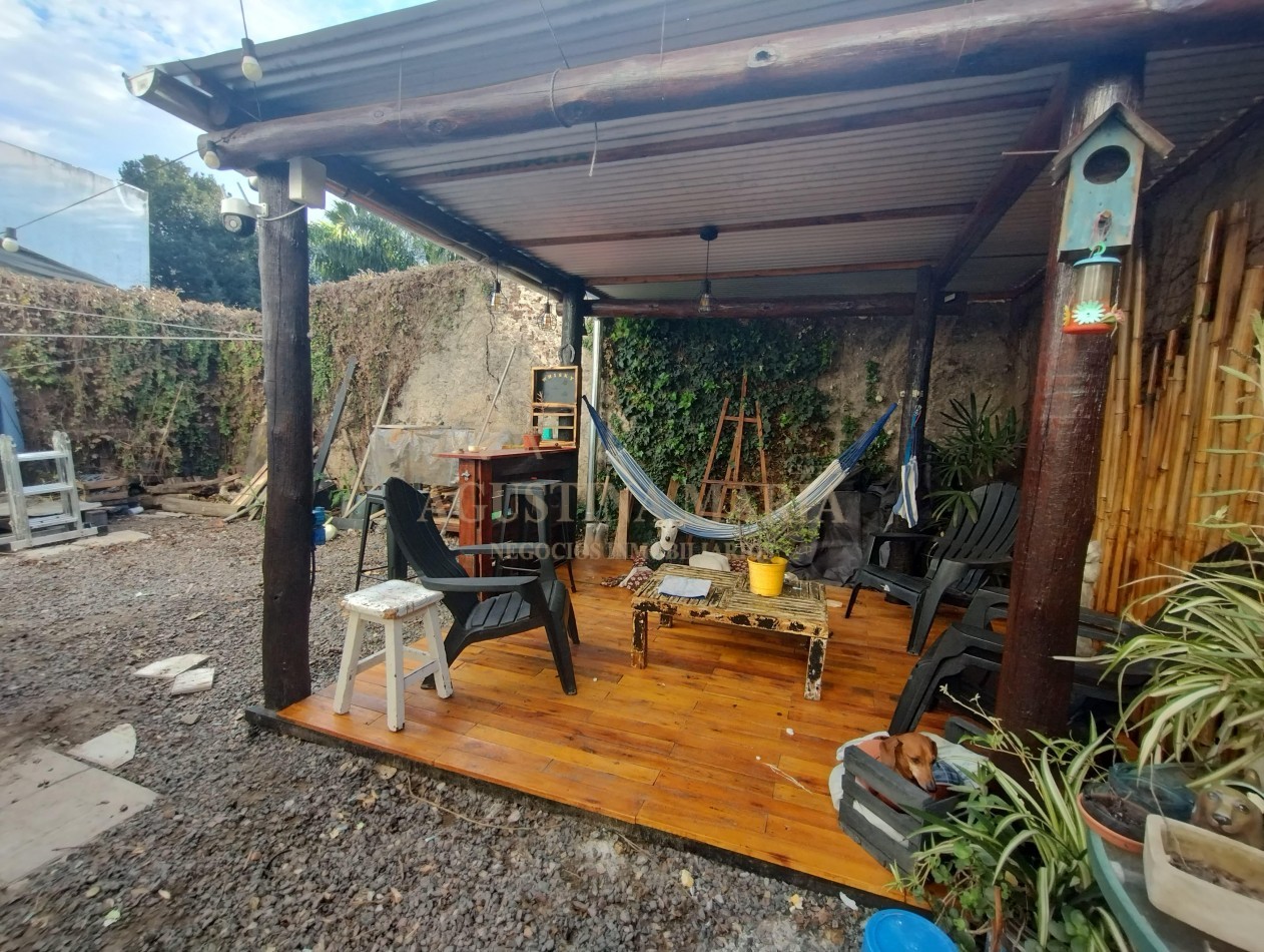 Venta de casa de 4 Ambientes