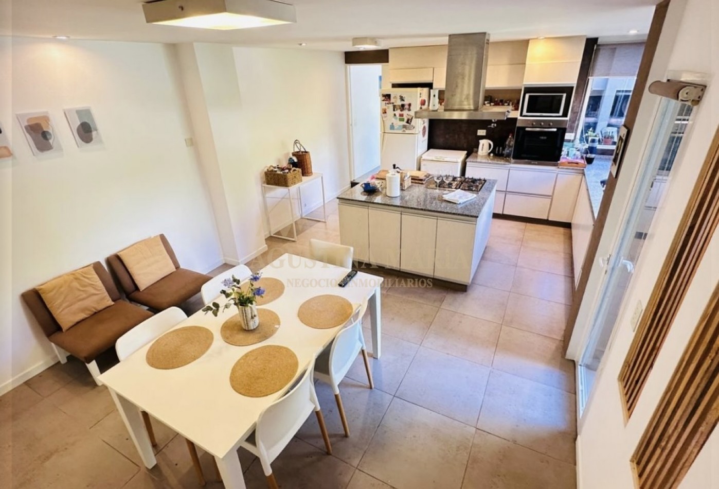VENTA CASA 5 AMBIENTES BELLA VISTA