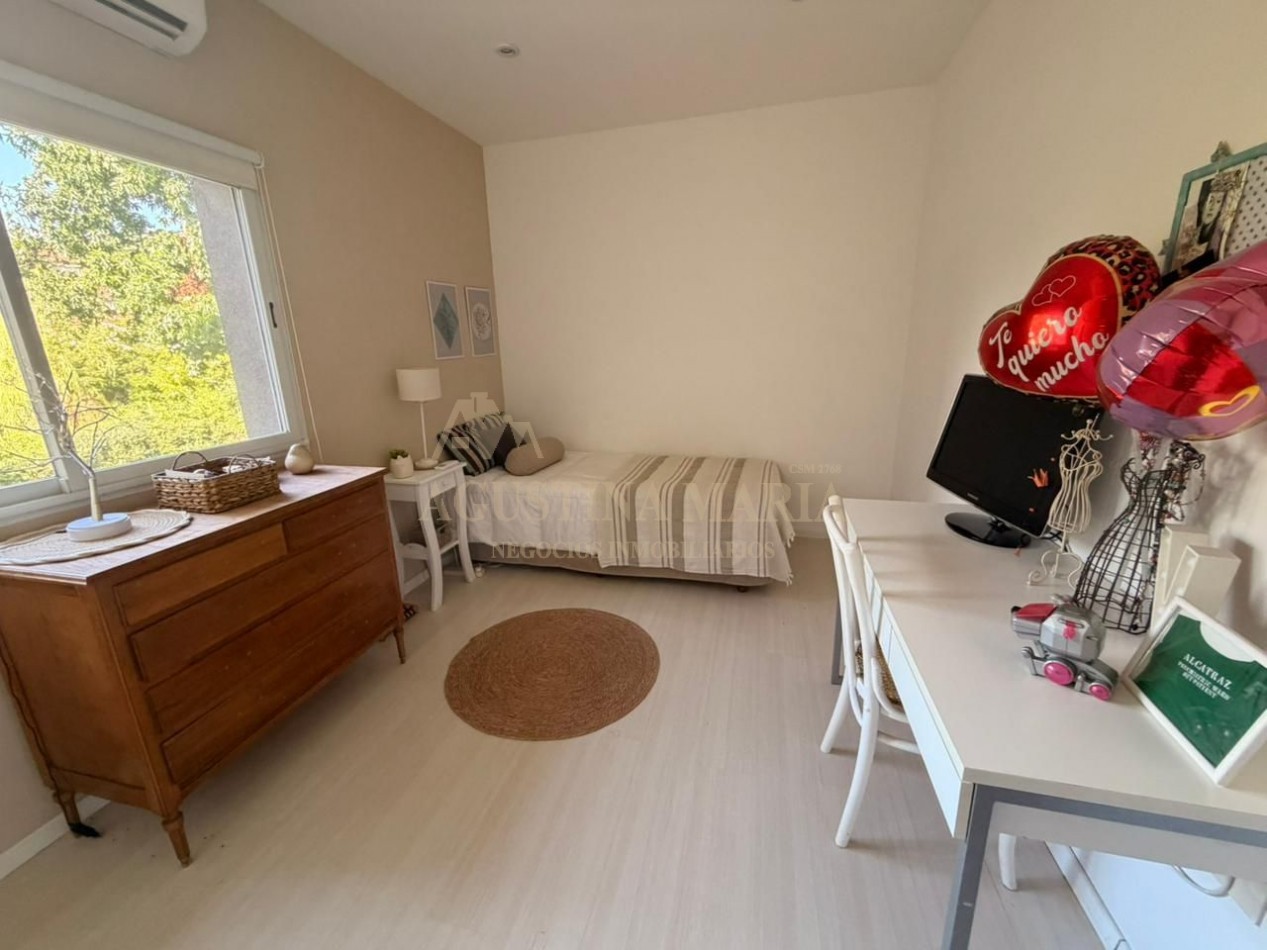 VENTA CASA 5 AMBIENTES BELLA VISTA 
