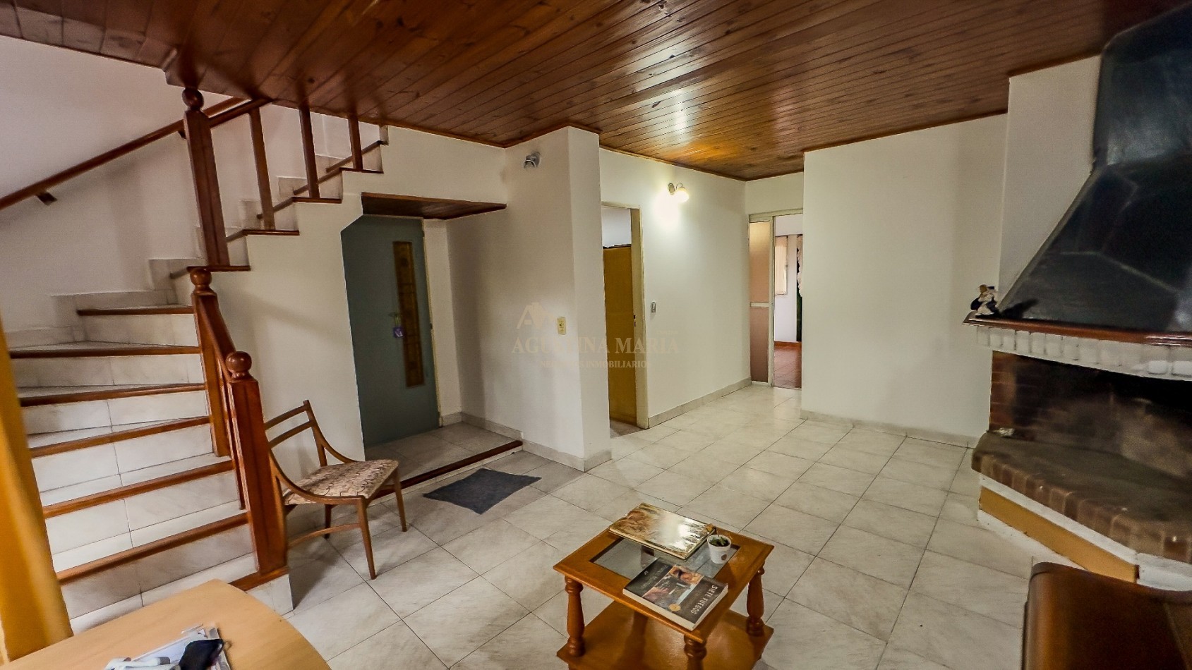 Chalet 3 Ambientes con Departamento 2 Ambientes Independiente en Hurlingham