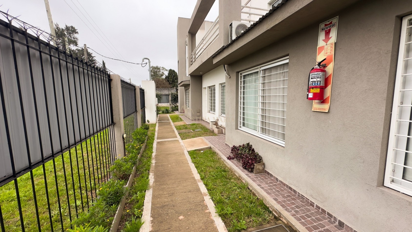 Departamento APTO CREDITO de 3 Ambientes en Venta en San Miguel con Cochera