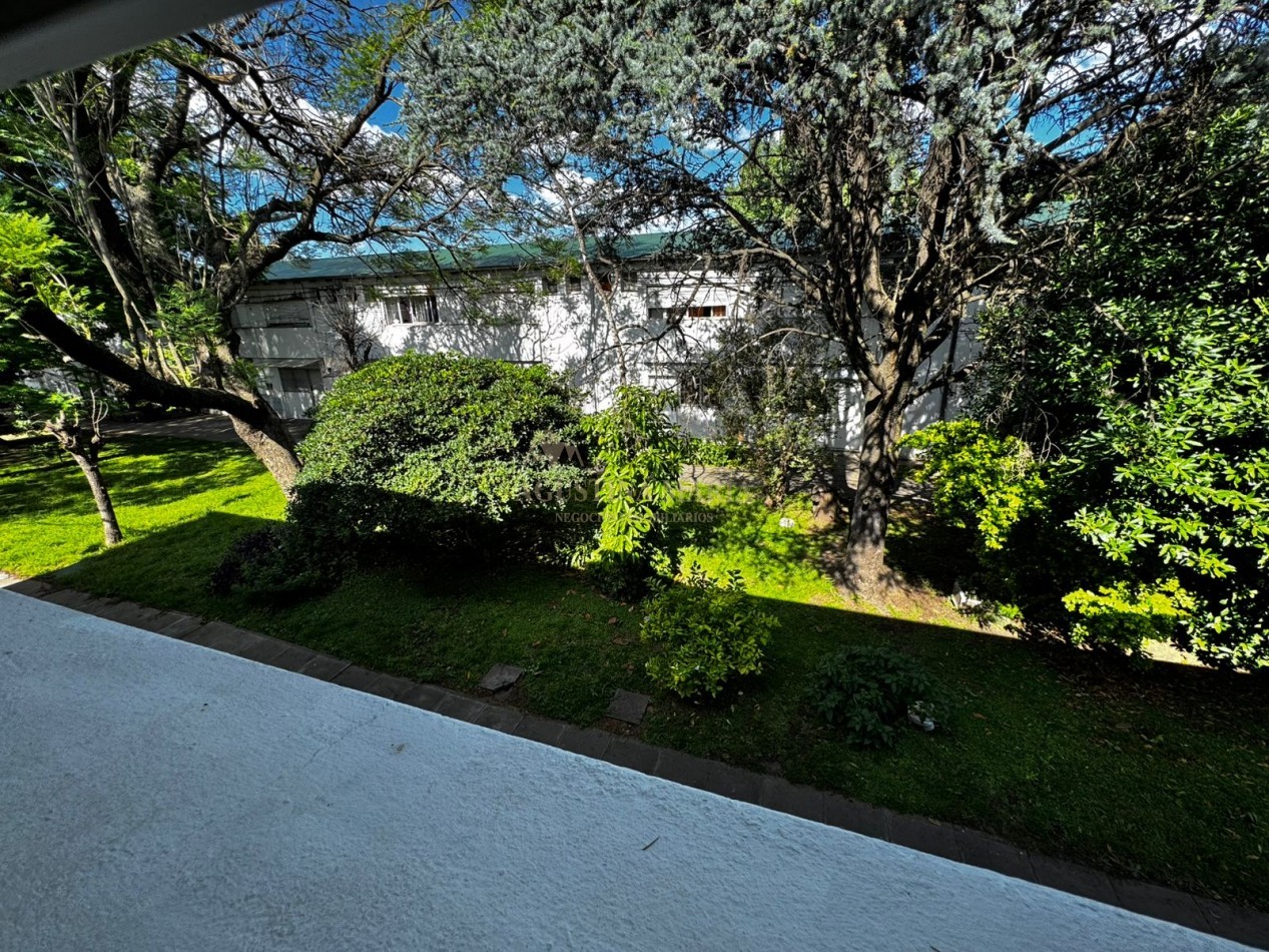 VENTA DUPLEX DE 4 AMBIENTES JOSE C PAZ