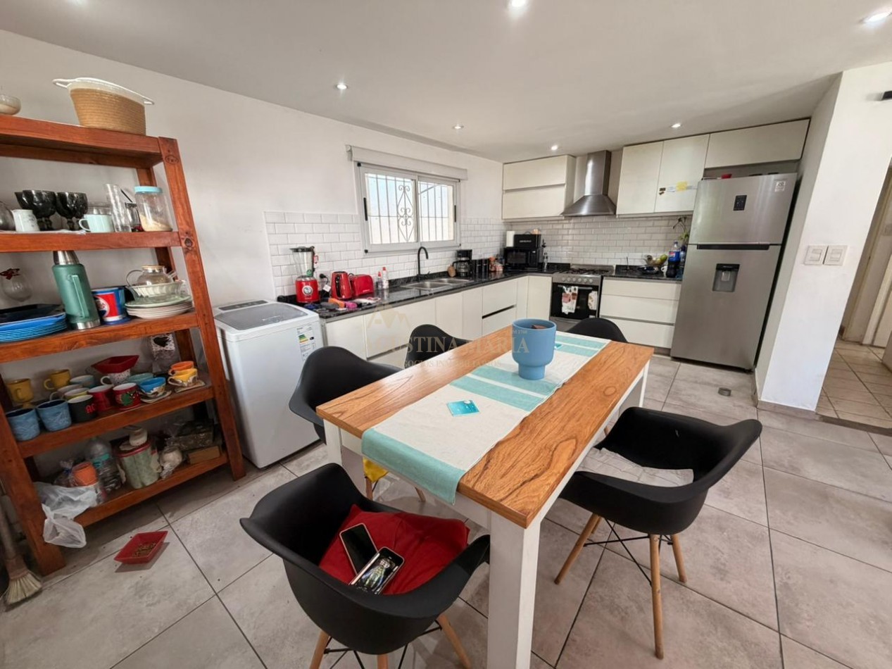 VENTA CASA 3 AMBIENTES CON PATIO SAN MIGUEL