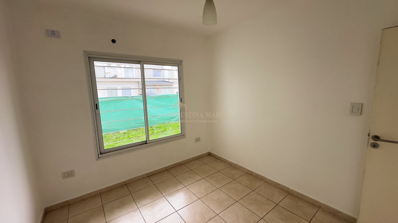 Departamento APTO CREDITO de 3 Ambientes en Venta en San Miguel con Cochera