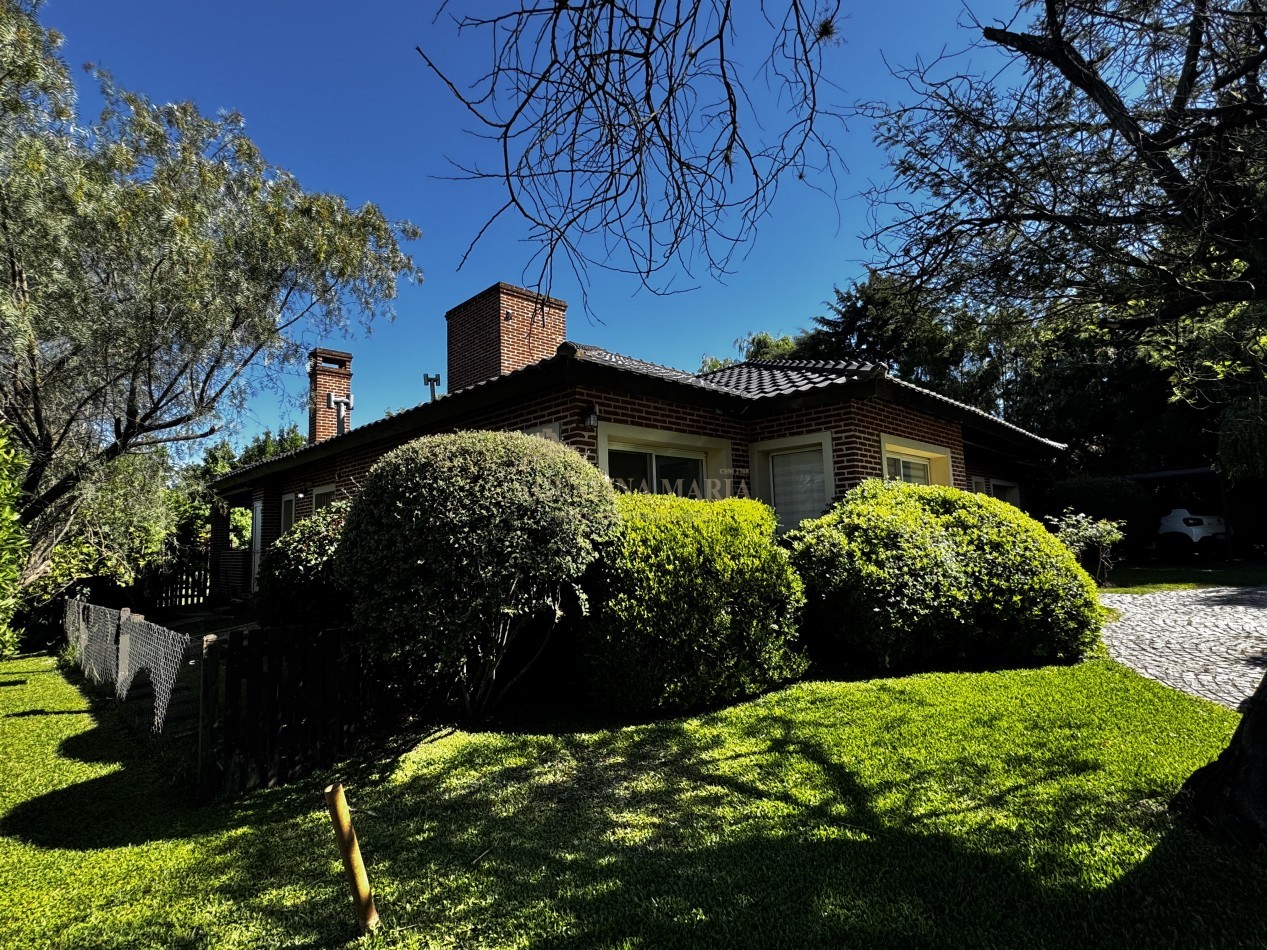 CASA 5 AMBIENTES ALTOS DE MANZANARES