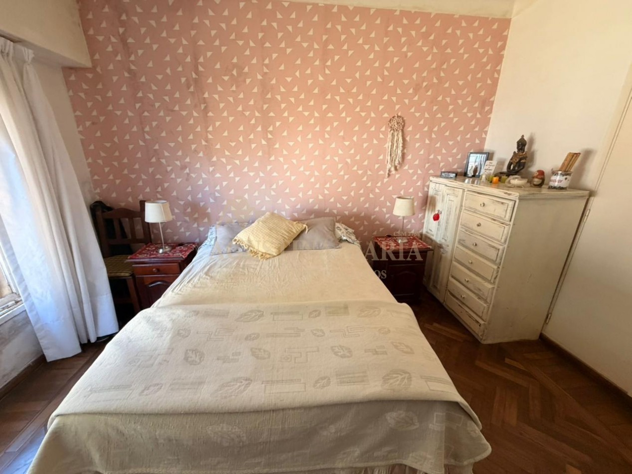 VENTA CASA 5 AMBIENTES - MUÑIZ 