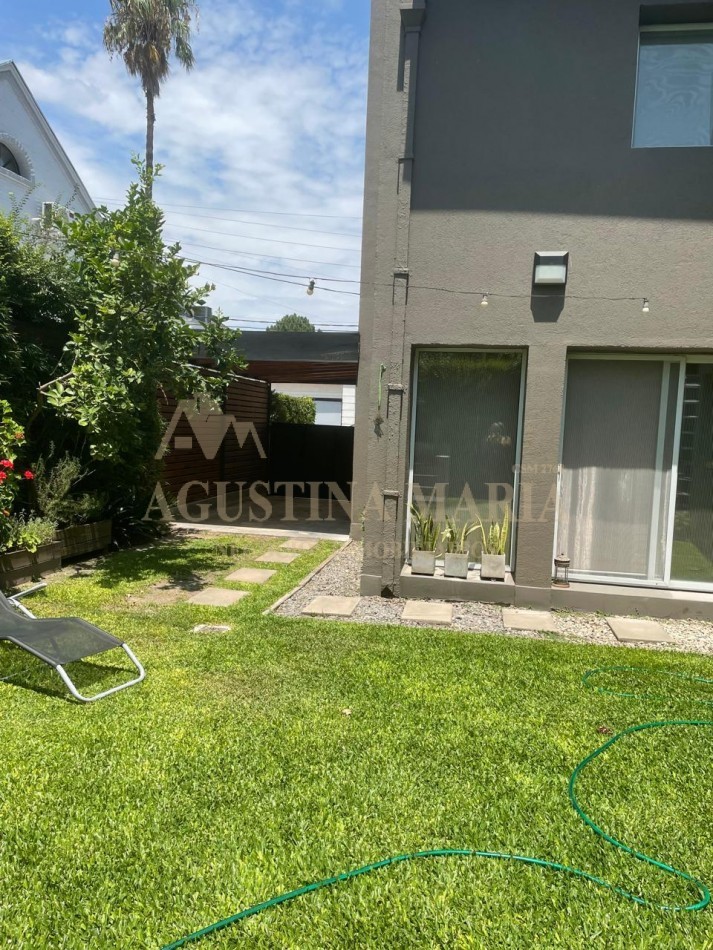 VENTA CASA 5 AMBIENTES BELLA VISTA