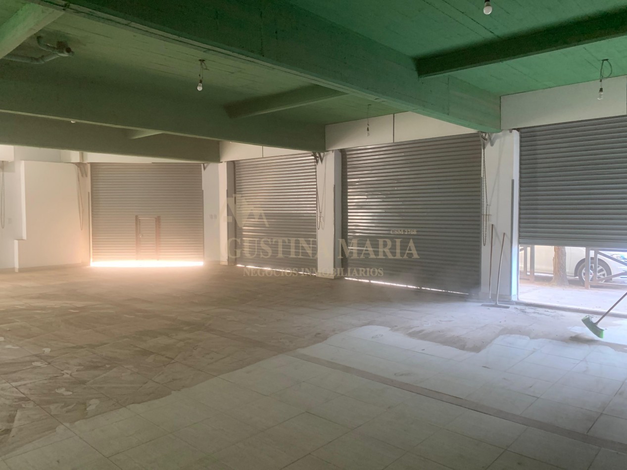 Venta Local y 4 departamentos Jose C Paz