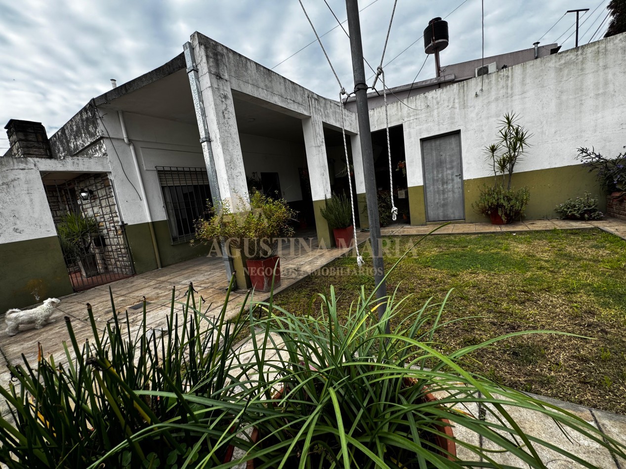 VENTA CASA DE 4 AMBIENTES EN JOSE C PAZ