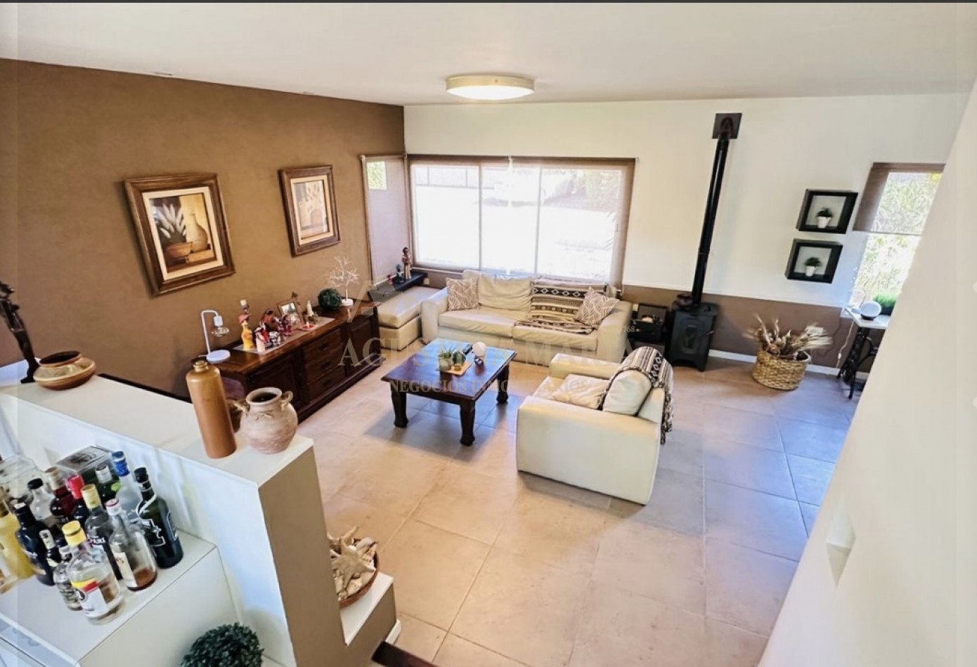 VENTA CASA 5 AMBIENTES BELLA VISTA