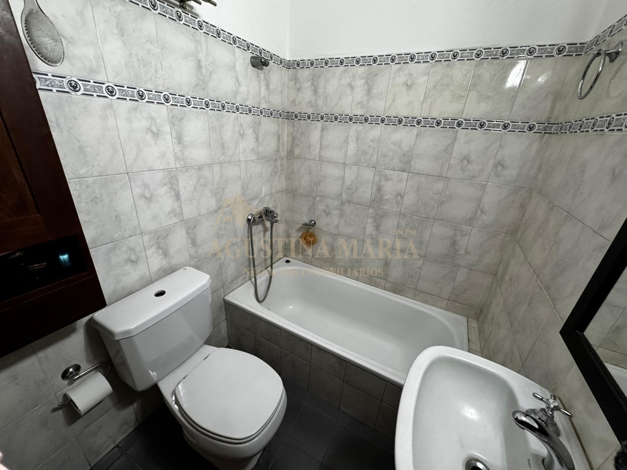 VENTA CASA DE 4 AMBIENTES EN JOSE C PAZ
