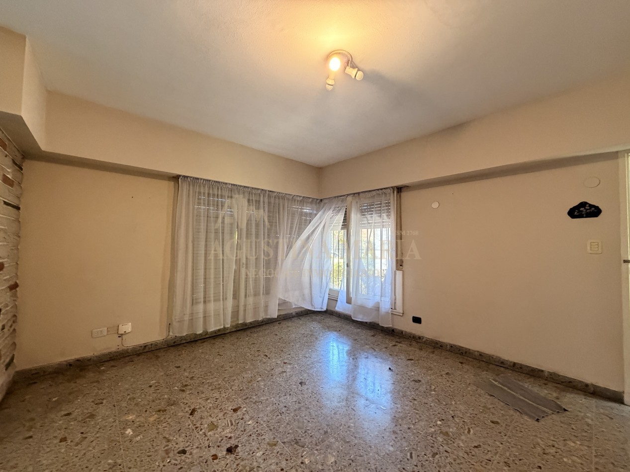 VENTA CASA 4 AMBIENTES BELLA VISTA APTA CREDITO